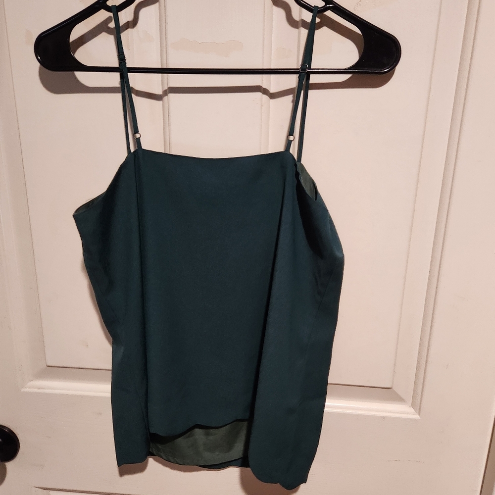 J.Crew Green Scallop Sleeveless Tank Top Holiday Christmas NEW Size 2 - Picture 6 of 6